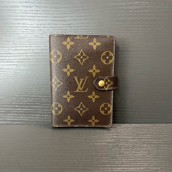 SOLD!❌ Vintage 2001 Louis Vuitton Agenda PM - Picture 1 of 14